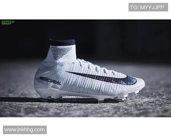 高颜值足球球星推荐鞋款一览 让你也能穿上同款装备展现风采